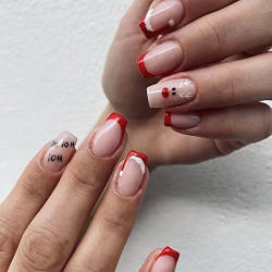 QINGGE Christmas Pink Press on Nails Short Square Fake Nails with Red Santa Hat Elk Design Cute Stick on Nails Glue on Nails Glossy Acrylic Nails False Nails for Women 24Pcs